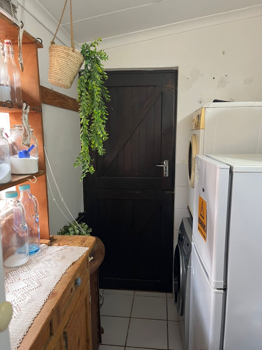 5 Bedroom Property for Sale in Noorsekloof Eastern Cape